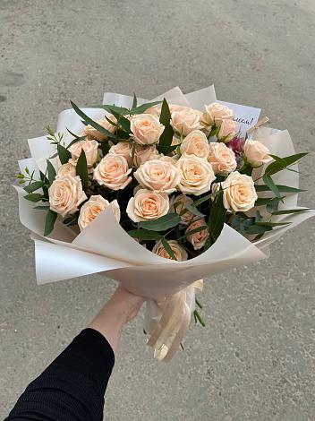 Букет Кремовые розы Латте в Федорково