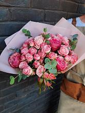 Букет розы в пальмах в Федорково Букет цветов из: Розы в Федорково
